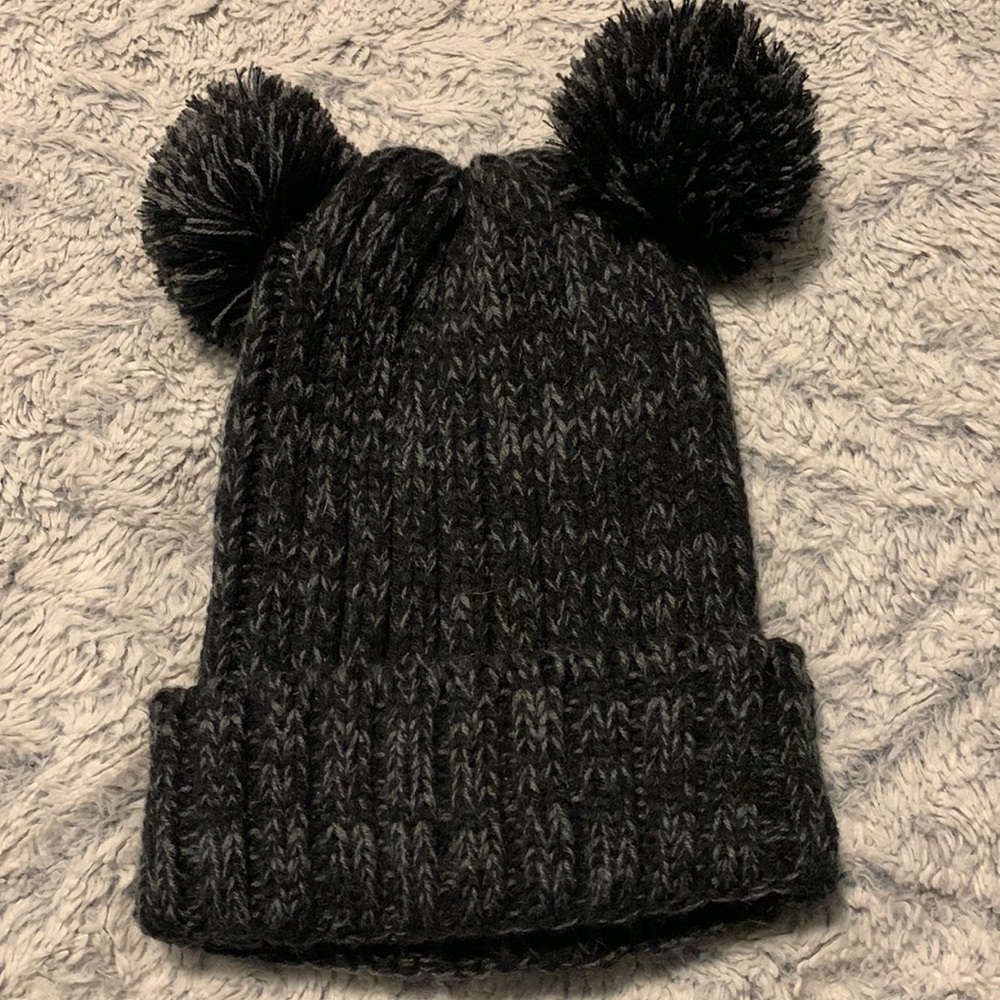C.C beanies - Picture 5 of 5